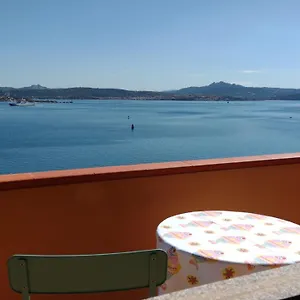  Apartment Appartamentino Panoramico...con Finestra Sul Mare! Italy
