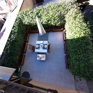  Apartment Terrazza Baires - In The Heart Of Italy